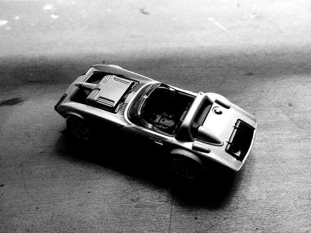 From Track to Street – Racing Technology in Classic Porsches